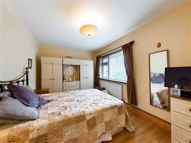 5 Cherry Terrace, Lisduggan, Waterford City, Waterford