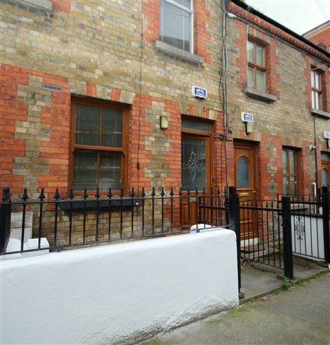 10 Clanbrassil Terrace, South City Centre, Dublin 8