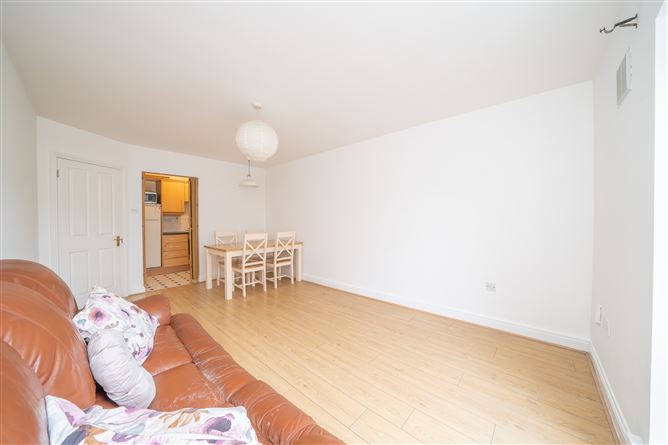 28 Manor Hall, Kilmainham, Dublin 8