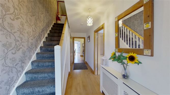 1 Ballyogan Vale, Carrickmines, Dublin 18