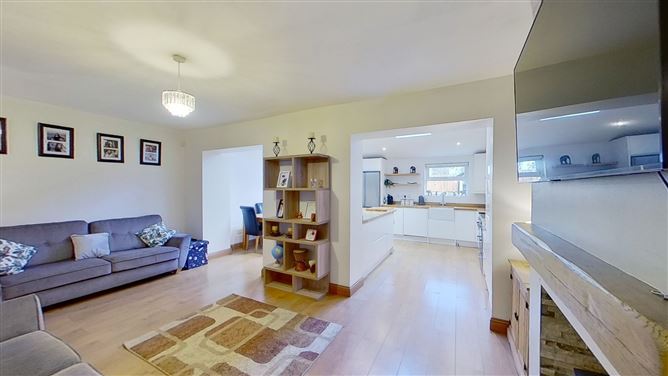 1 Ballyogan Vale, Carrickmines, Dublin 18