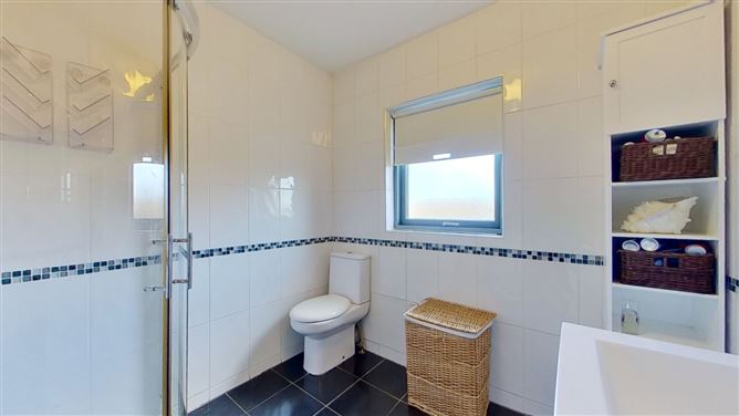 1 Ballyogan Vale, Carrickmines, Dublin 18