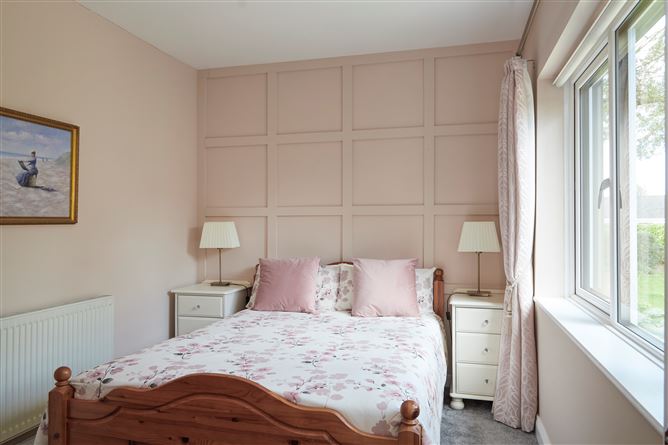 Pine Grove, Oldtown, Bohermeen, Navan, Meath