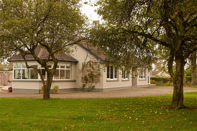 Pine Grove, Oldtown, Bohermeen, Navan, Meath