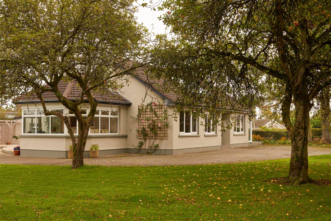 Pine Grove, Oldtown, Bohermeen, Navan, Meath