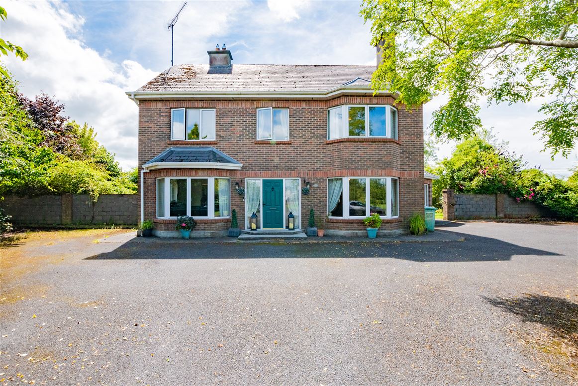 Sunflower, 96 Brookefield, Mullingar, Westmeath