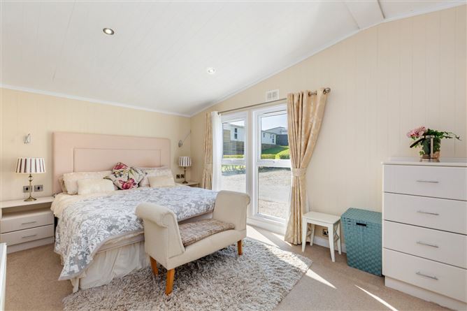 4W Potters Point, Brittas Bay, Co. Wicklow
