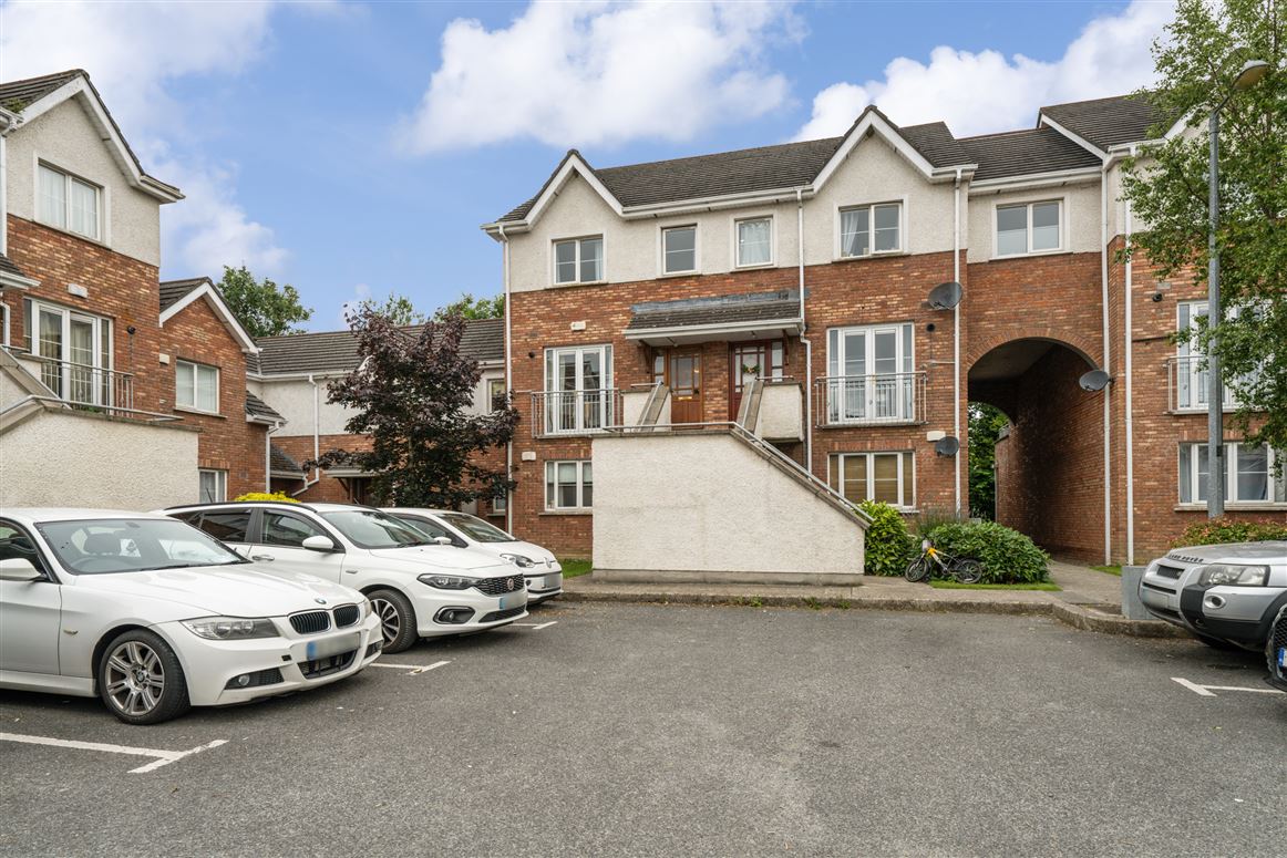 53 Summerseat Court, Clonee, Dublin 15
