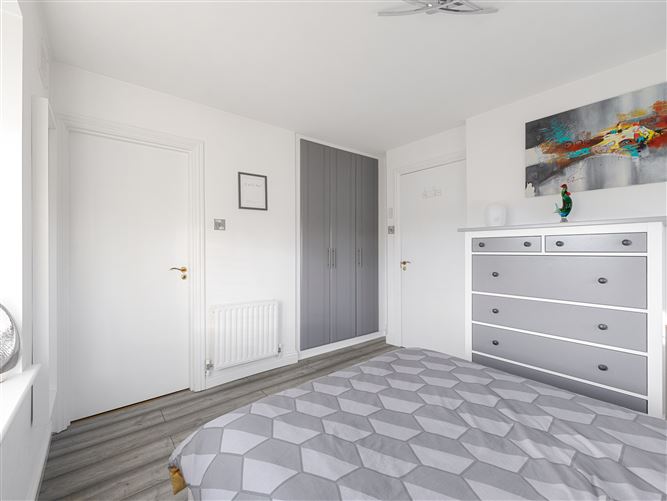 3 Riverside Drive , Kilcullen, Kildare