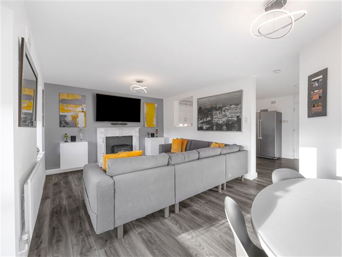 3 Riverside Drive , Kilcullen, Kildare