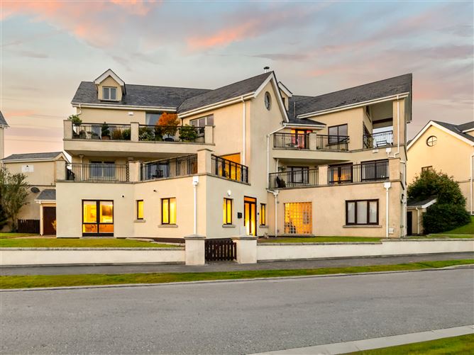 3 Riverside Drive , Kilcullen, Kildare