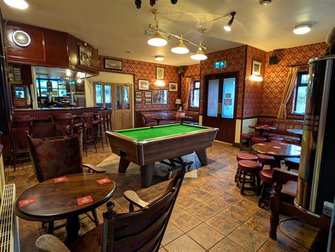 Reilly's The Dugout, Corraneary, Aughavas, Leitrim