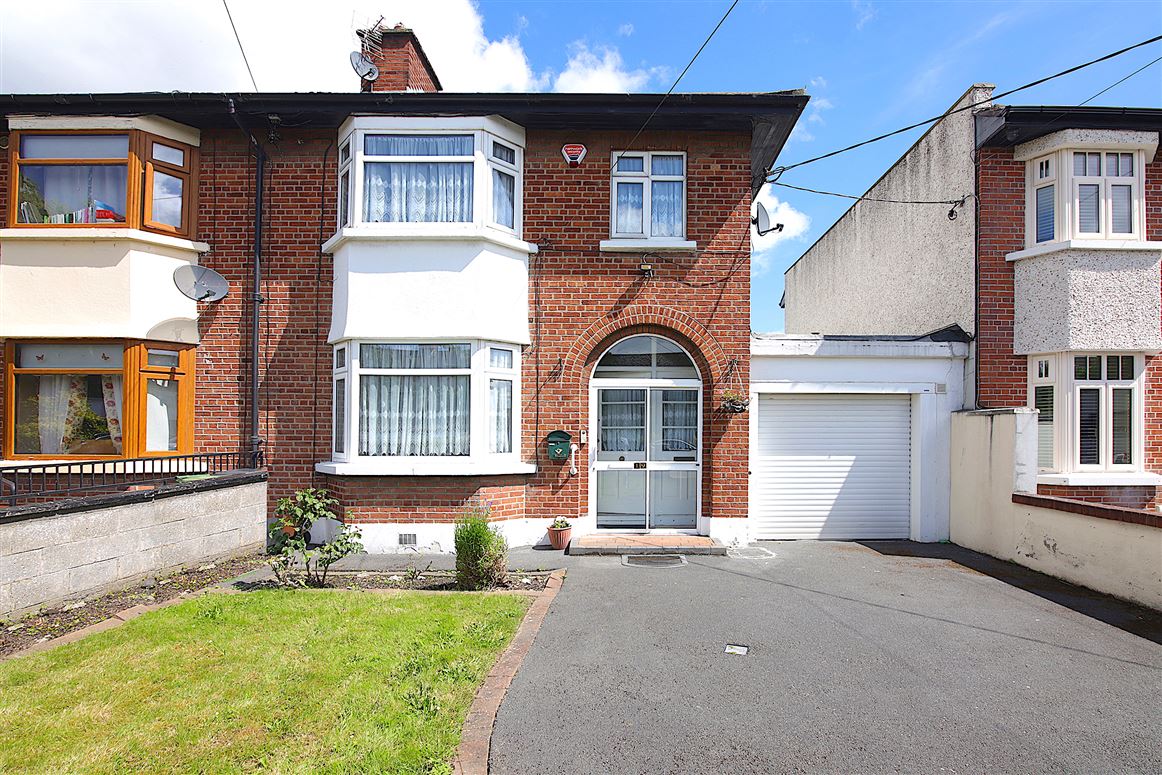 19 Palmerstown Drive , Palmerstown,   Dublin 20