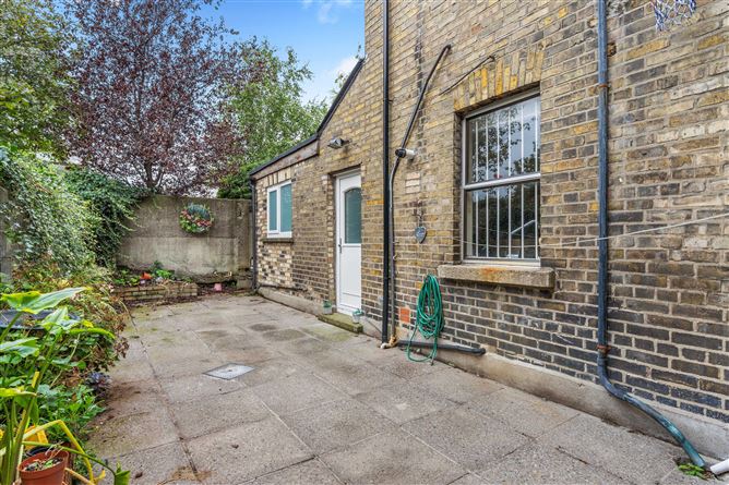 8 Castlewood Park, Rathmines, Dublin 6