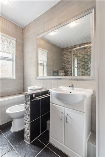 8 Castlewood Park, Rathmines, Dublin 6