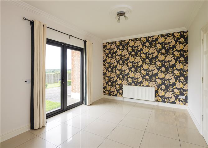 27 Lios an Ri, Clogharinka, Broadford, Co. Kildare