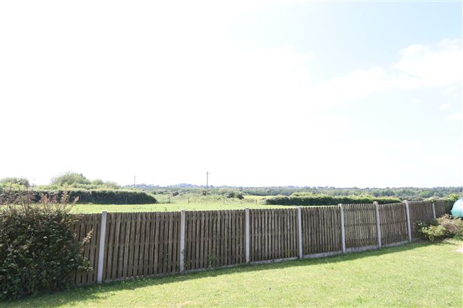 27 Lios an Ri, Clogharinka, Broadford, Co. Kildare