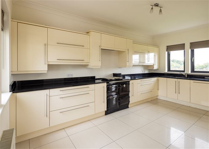 27 Lios an Ri, Clogharinka, Broadford, Co. Kildare
