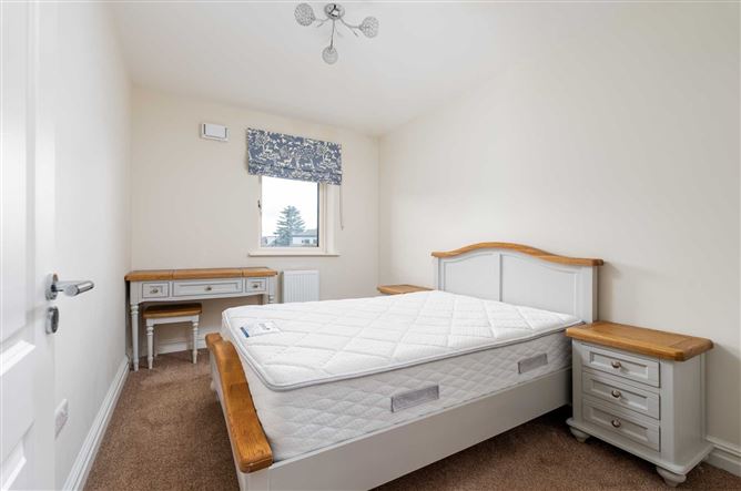 8 Limekiln Manor, Dublin 12, County Dublin