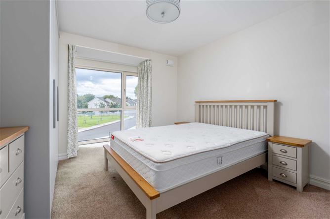 8 Limekiln Manor, Dublin 12, County Dublin