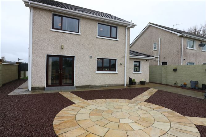 1 Ashgrove, Greenhill Village, Carrick-on-Suir, Tipperary