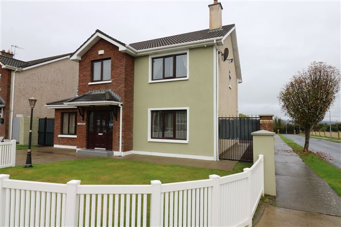 1 Ashgrove, Greenhill Village, Carrick-on-Suir, Tipperary