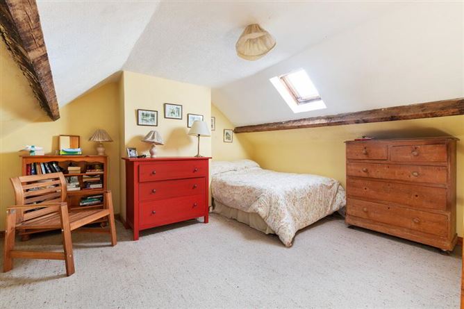 13 Ardglassan Cottages, Crossakiel, Kells, Meath