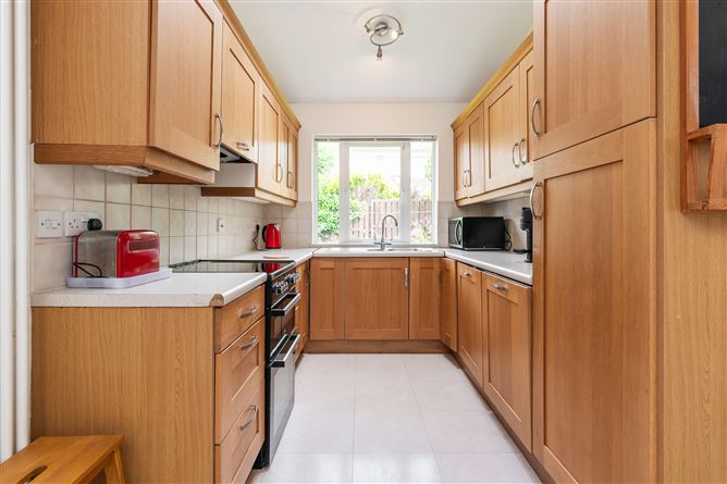 27 Woodstown Lane, Knocklyon, Dublin 16