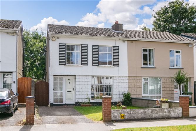 70 Meadowview Grove, Lucan, Co. Dublin