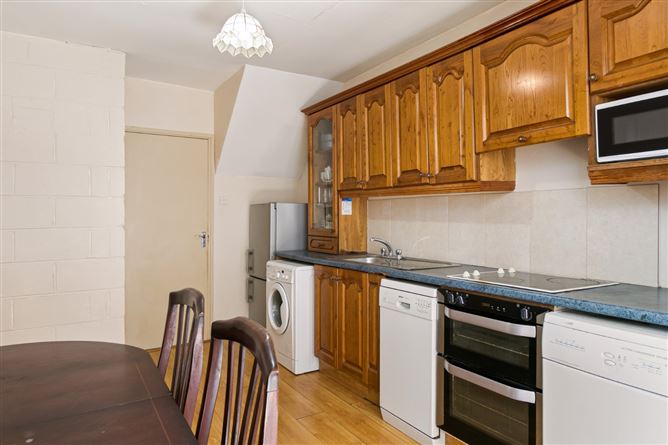 70 Meadowview Grove, Lucan, Co. Dublin