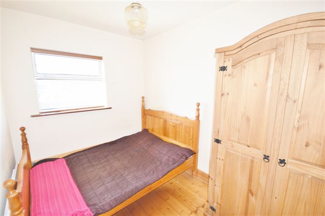 18 St. Patrick's Terrace, Tarbert, Co. Kerry