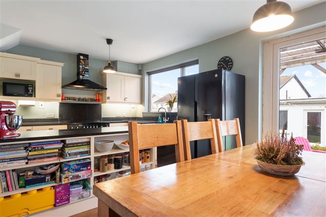 8 Grange Park Crescent, Raheny, Dublin 5