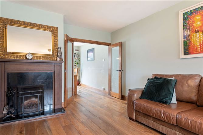 8 Grange Park Crescent, Raheny, Dublin 5