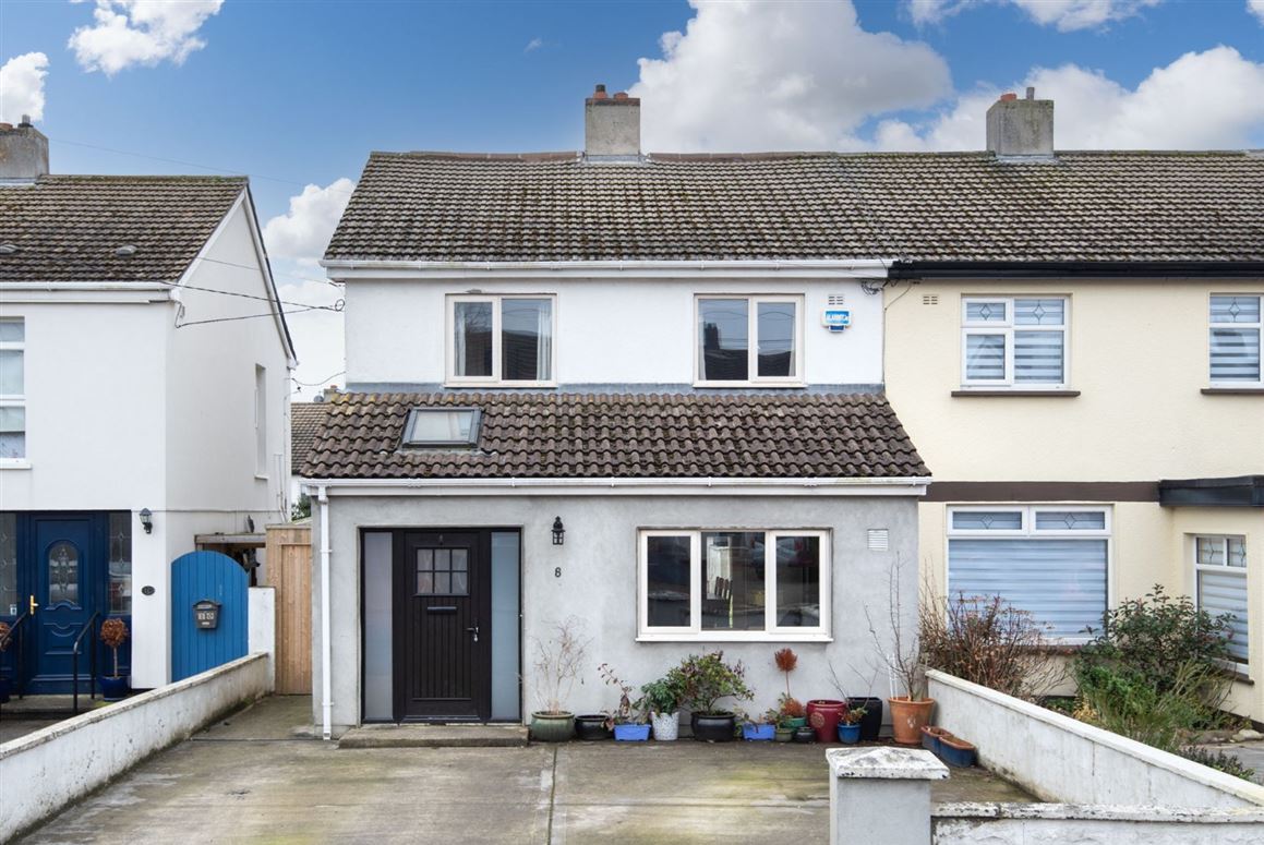 8 Grange Park Crescent, Raheny, Dublin 5
