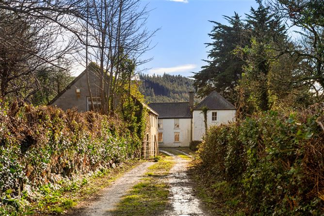 Ballinagee Farmhouse, Enniskerry, Co. Wicklow