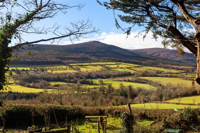 Ballinagee Farmhouse, Enniskerry, Co. Wicklow