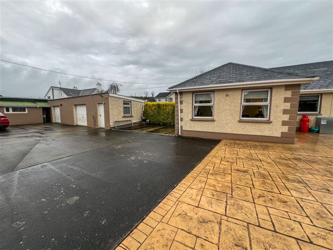 Dublin Road, Castlepollard, Westmeath