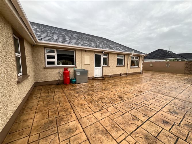 Dublin Road, Castlepollard, Westmeath