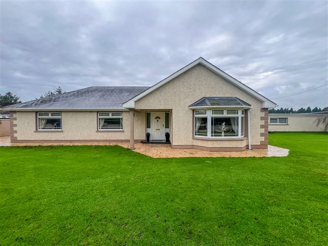 Dublin Road, Castlepollard, Westmeath