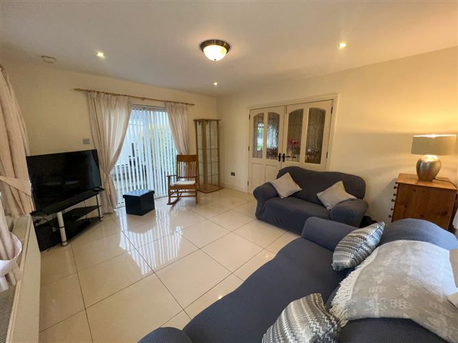 Dublin Road, Castlepollard, Westmeath