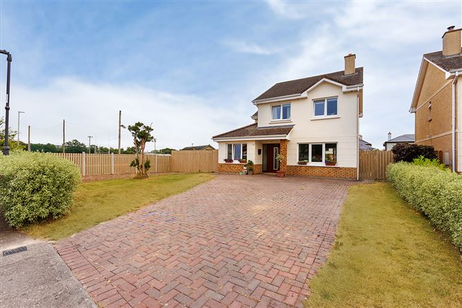 80 An Grianán, Ballinroad, Dungarvan, Waterford