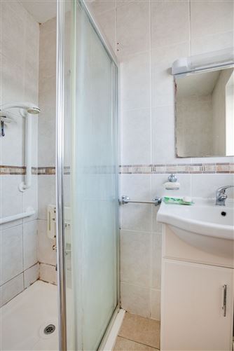 133 Collins Park, Beaumont, Dublin 9