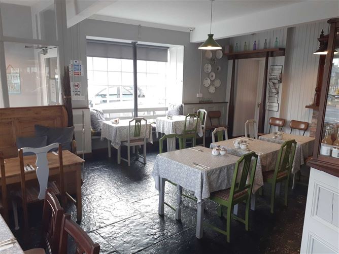 The Castle Antiques, Arts & Crafts, Clarecastle, County Clare