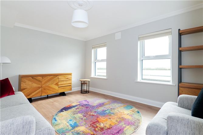 31 The Long Walk, Spanish Arch, Galway City