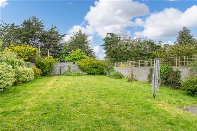 13 Monalea Wood, Firhouse,   Dublin 24