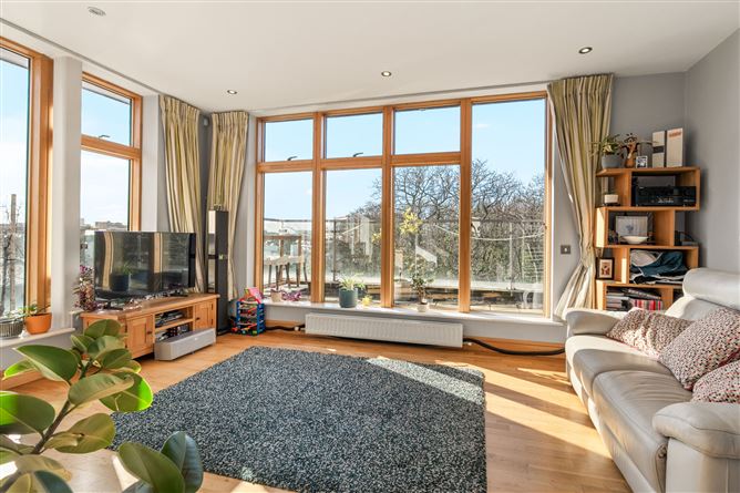 77 The Hibernia Building, Heuston South Quarter, Kilmainham,   Dublin 8