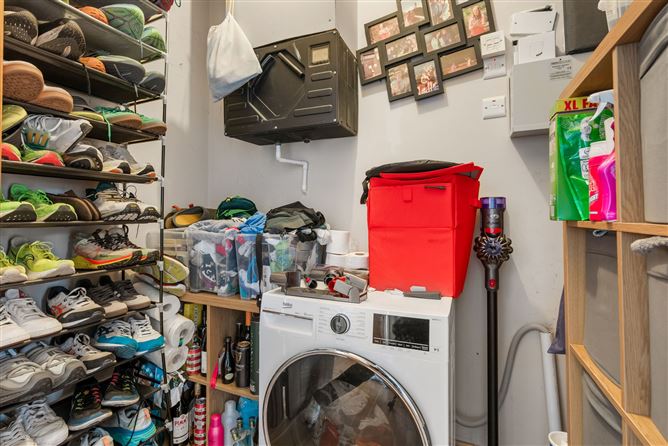 77 The Hibernia Building, Heuston South Quarter, Kilmainham,   Dublin 8