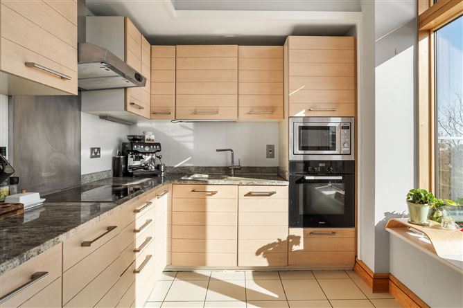 77 The Hibernia Building, Heuston South Quarter, Kilmainham,   Dublin 8