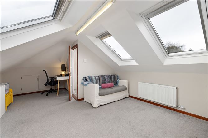 42 Springfield Park, Foxrock, Dublin 18