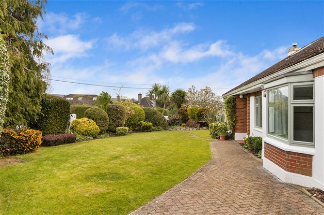 42 Springfield Park, Foxrock, Dublin 18